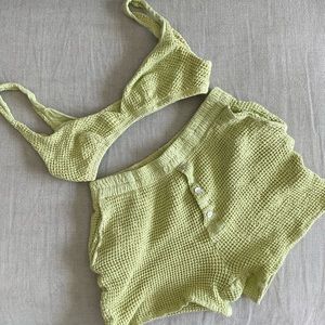 Donni Green Waffle Set